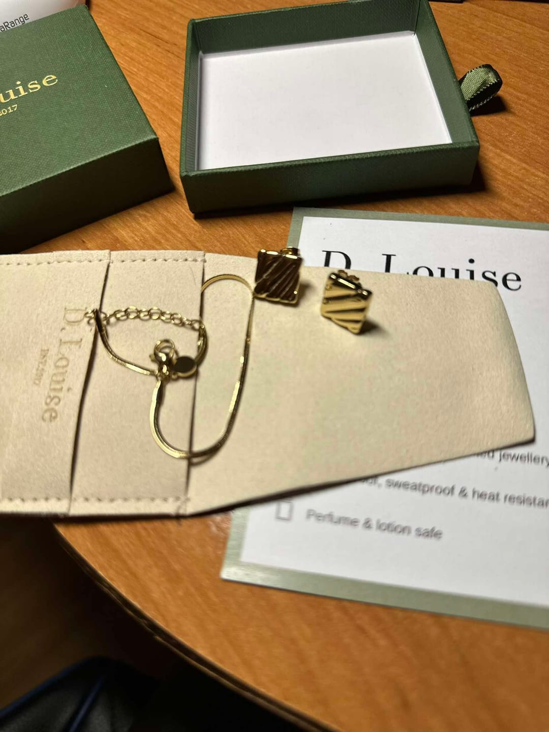 Customer photo review of Fine Essentials Bracelet
