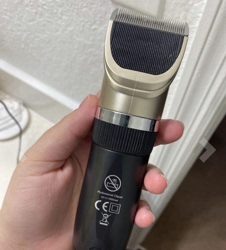 Customer photo review of The Original ClipMyPaws™ - World's Quietest Pet Hair Clipper