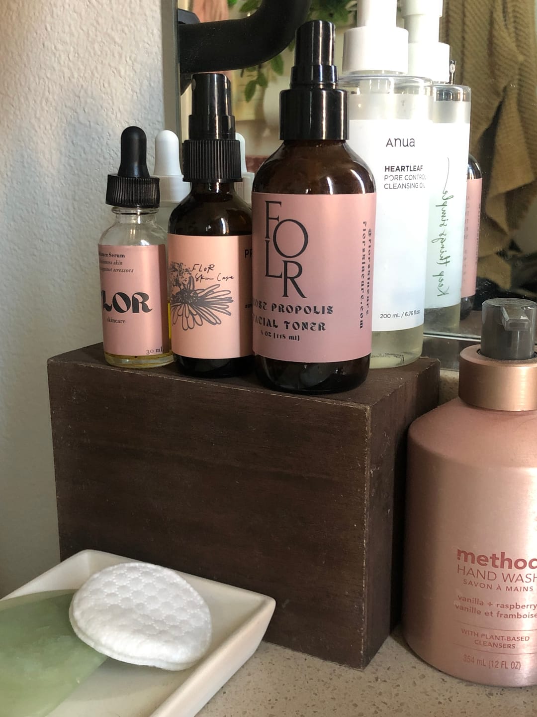 Customer photo review of Propolis Vit C Hydrating Face Mist