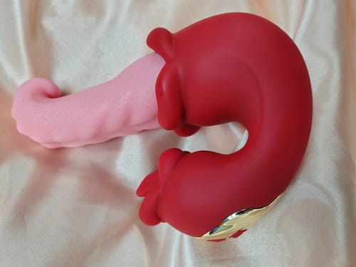 Customer photo review of Medusa's Kiss