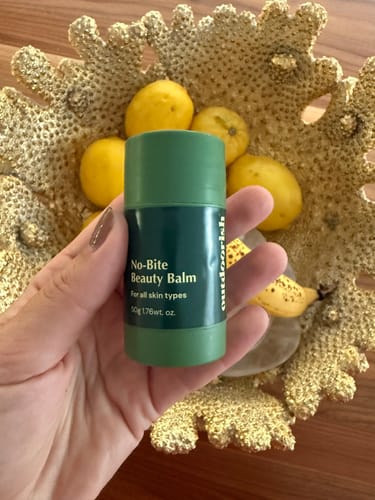 Customer photo review of No-Bite Beauty Balm