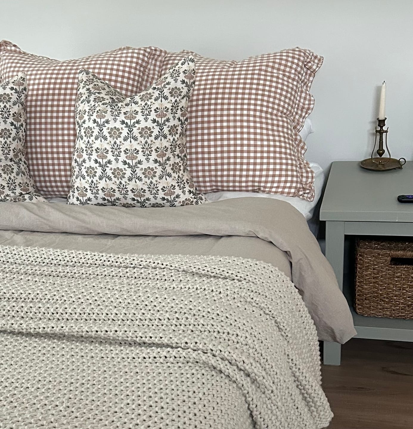 Customer photo review of Fannie - 18" | 22"