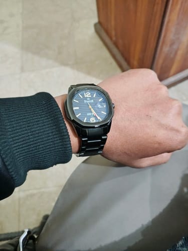 Customer photo review of John Wick Chain