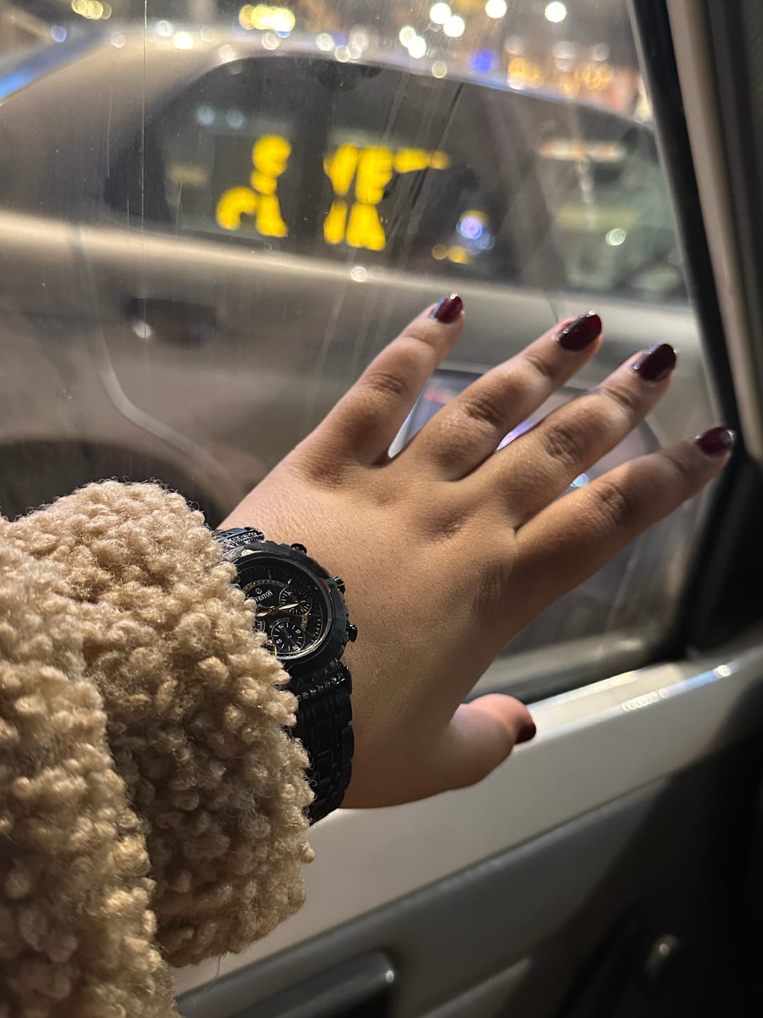 Customer photo review of Schuyler