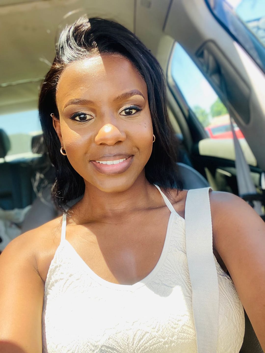 Customer photo review of KAMO - Brazilian 13x4 Lace Front Wig