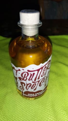 Customer photo review of Oma Ernas Bratapfel Liqueur