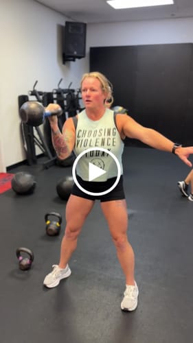 Customer video review of Salty Savage Ladies "CHOOSING VIOLENCE TODAY" Flowy Crop Tank