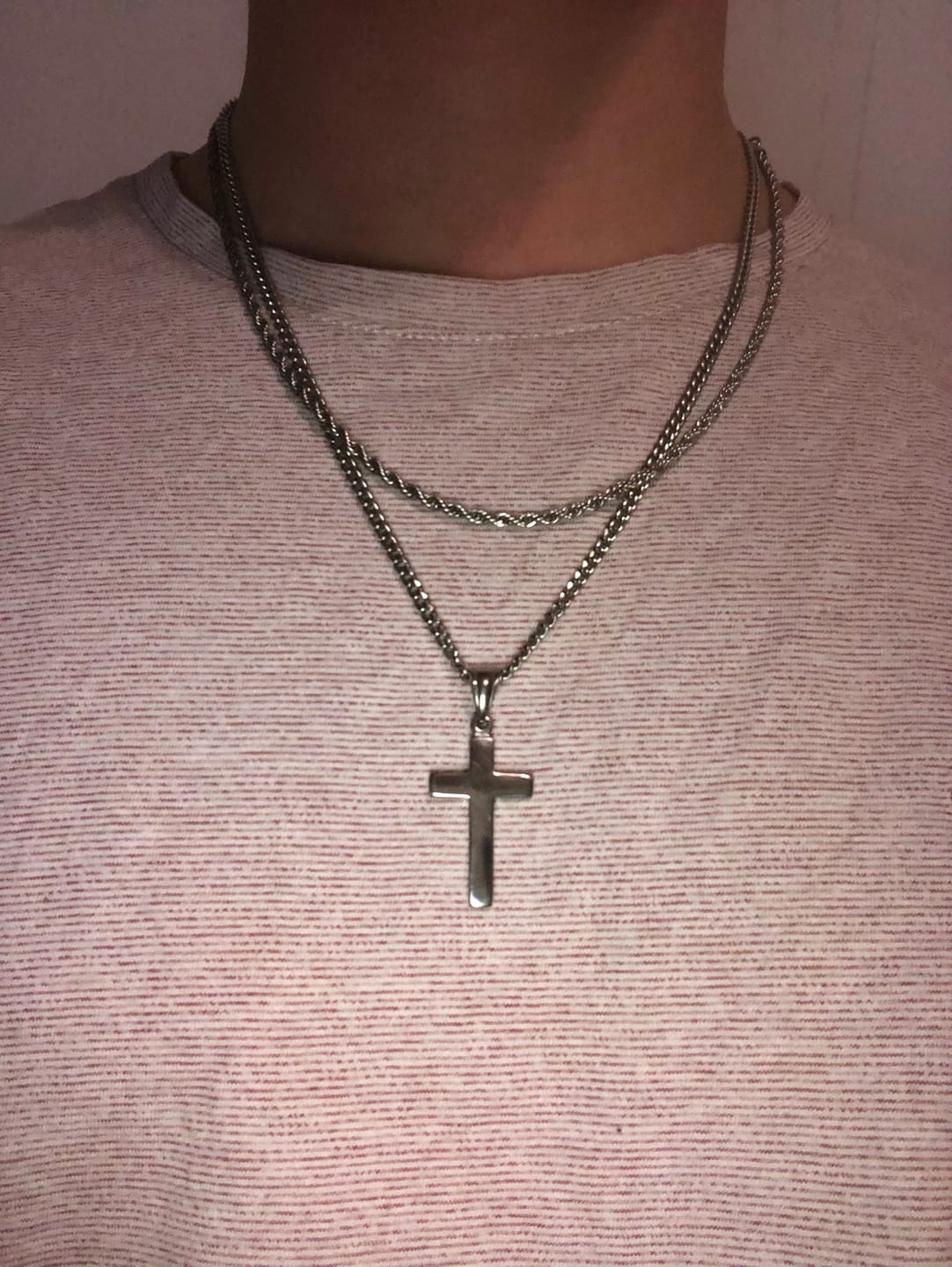Customer photo review of Pendentif croix (argent)