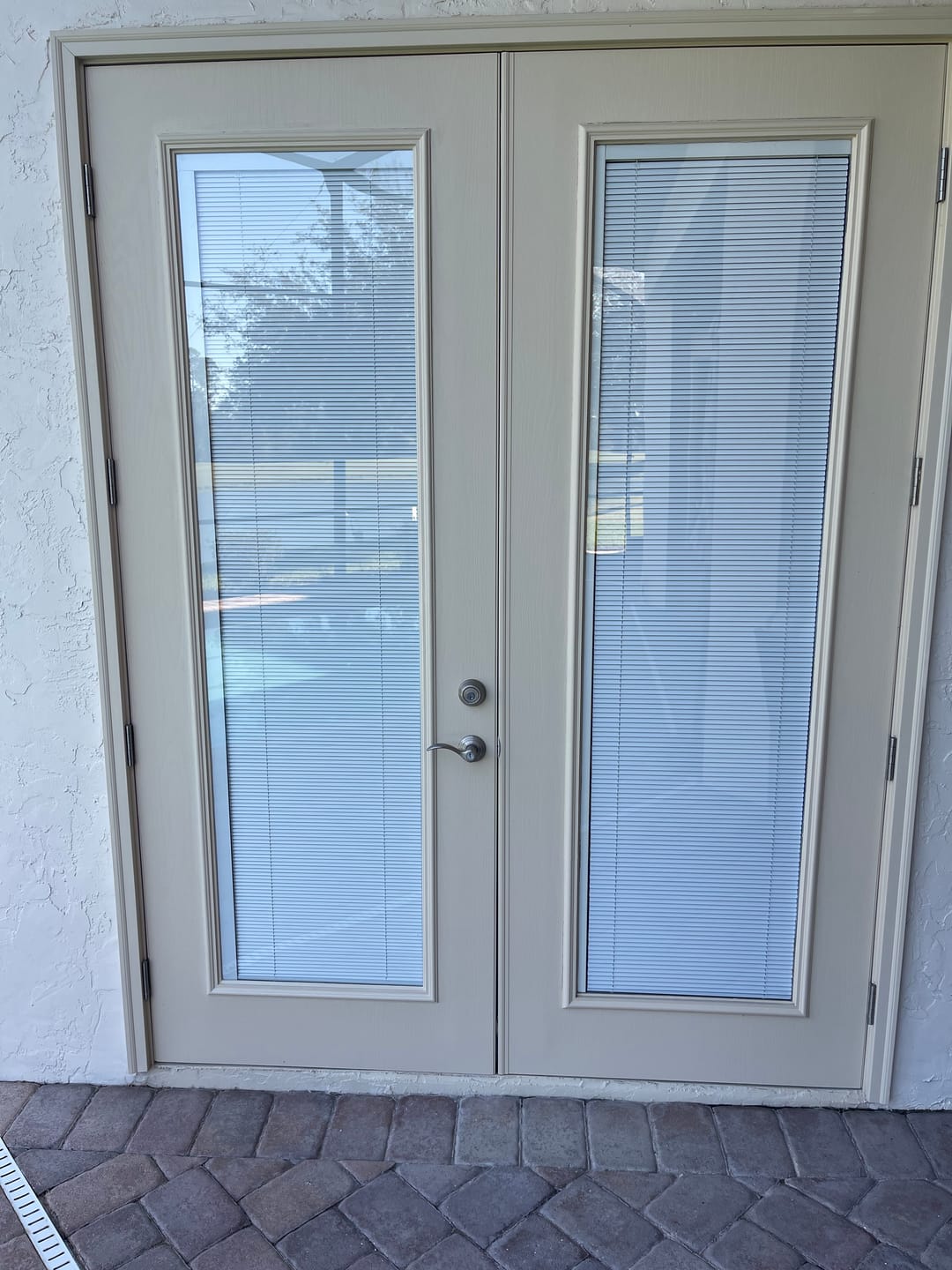 Customer photo review of Raise & Lower Blinds Glass and Frame Kit (Tall Full Lite)