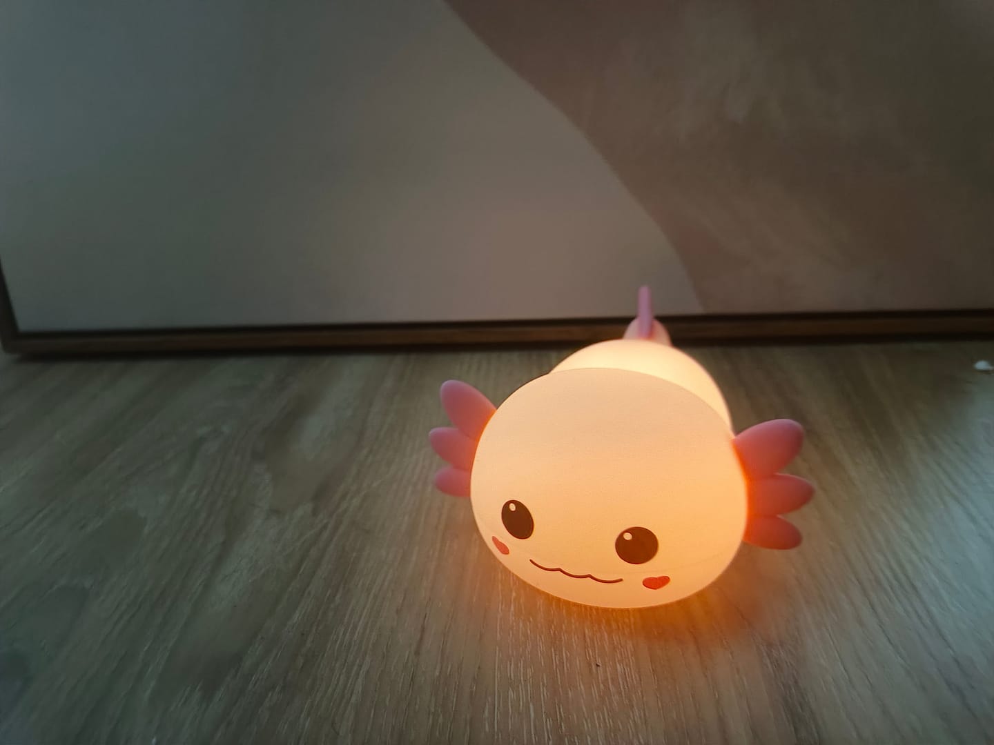 Customer photo review of MeWaii® 2025 Limited Version Axolotl Squishy Silicone Night Light - Perfect Gift 🎁