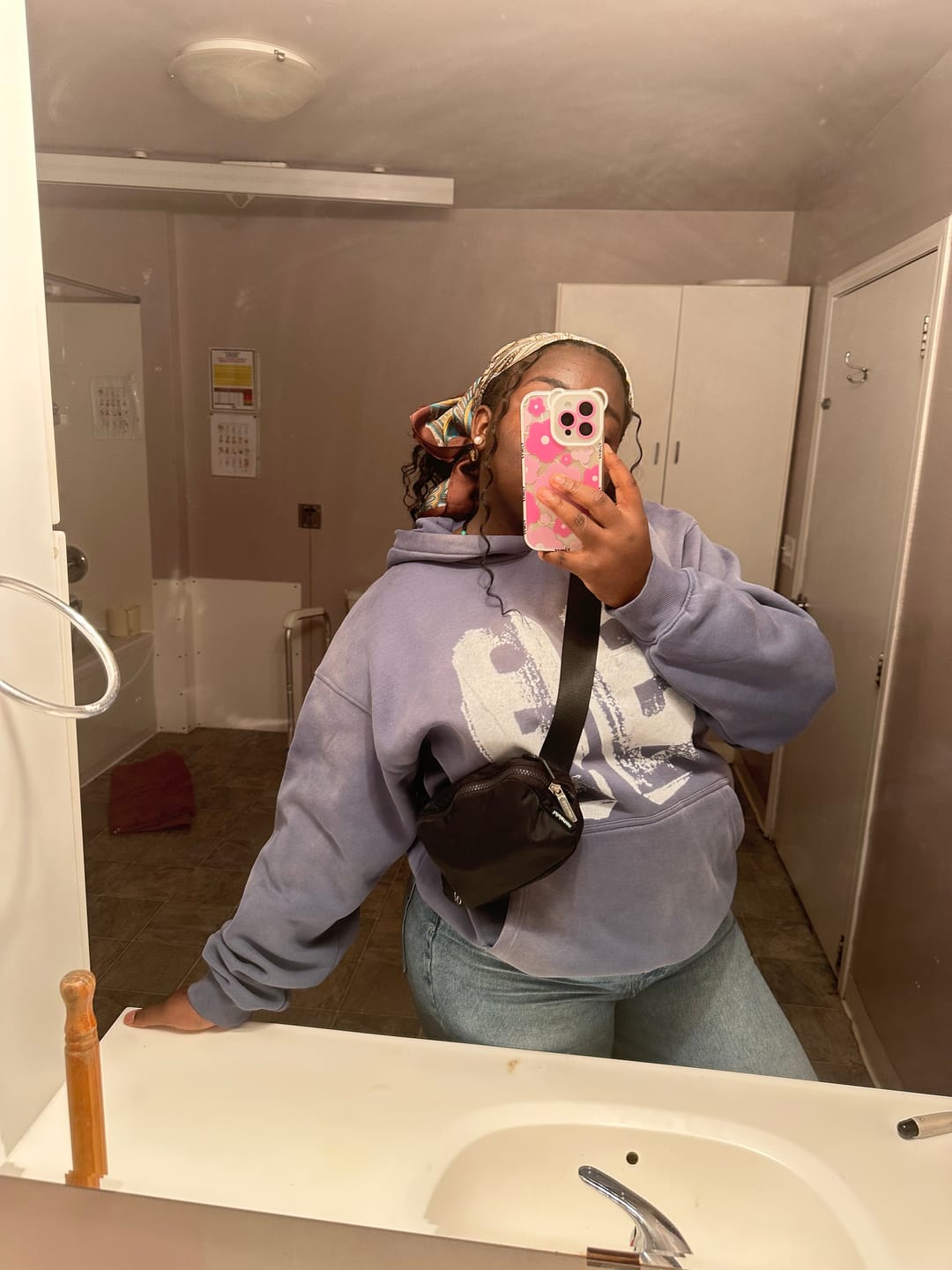 Customer photo review of Aelfric Eden 99 Oversized Hoodie