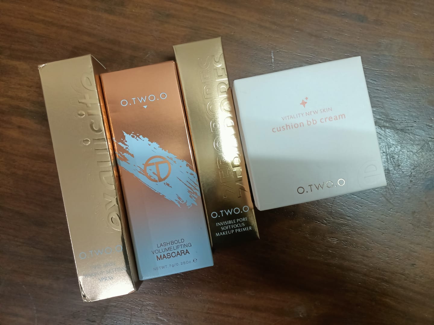 Customer photo review of O.TWO.O LASH BOLD VOLUME LIFTING MASCARA
