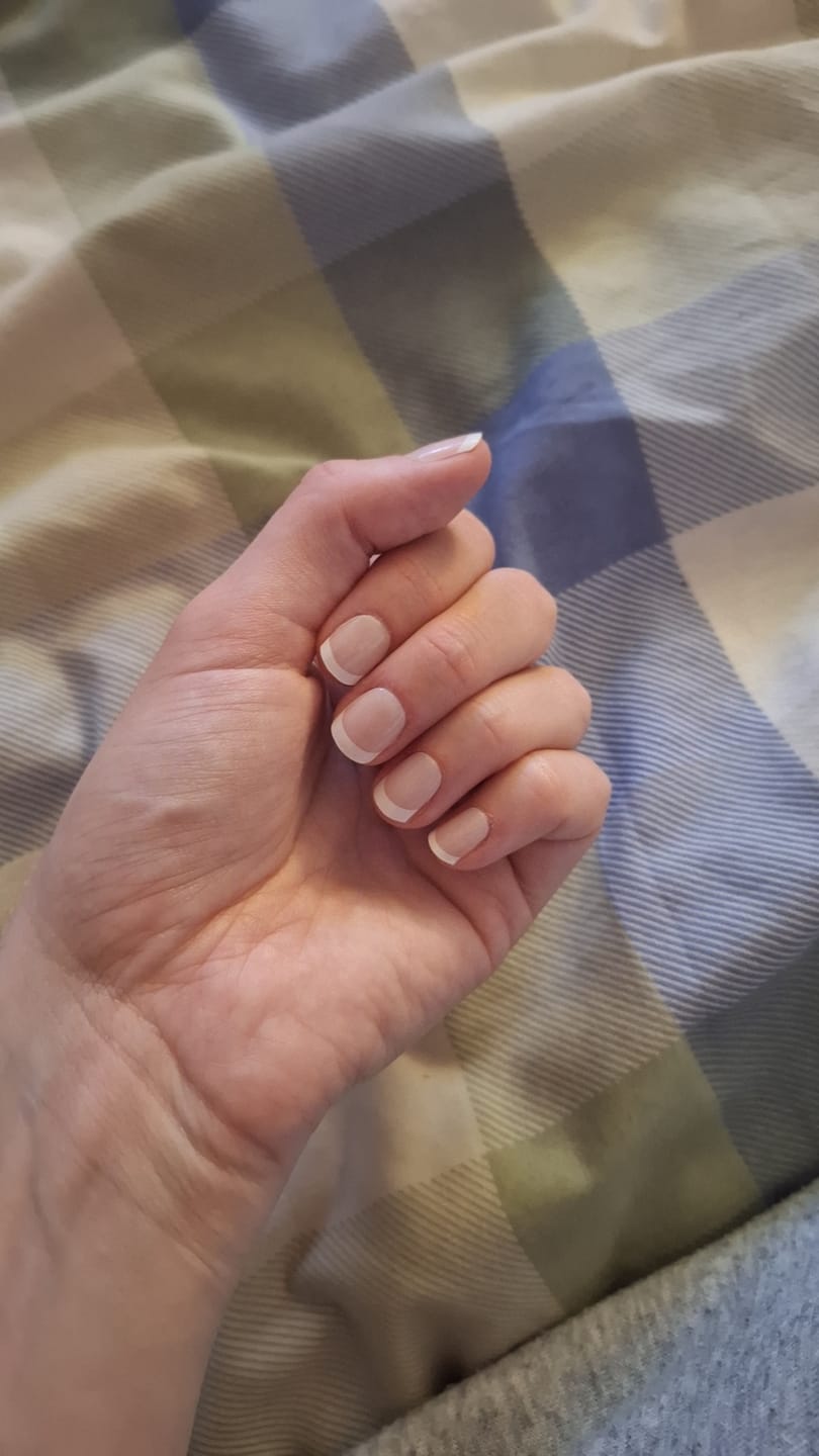 Customer photo review of Classique White French Tip DIY Semicured Gel Nail Sticker Kit