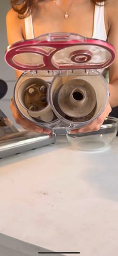 Customer photo review of REN BEAM | BEAMTECH™ Powered Mattress Vacuum Cleaner