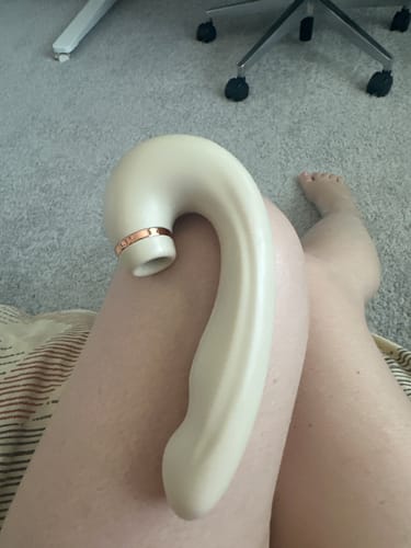 Customer photo review of Euphoria Vibrator