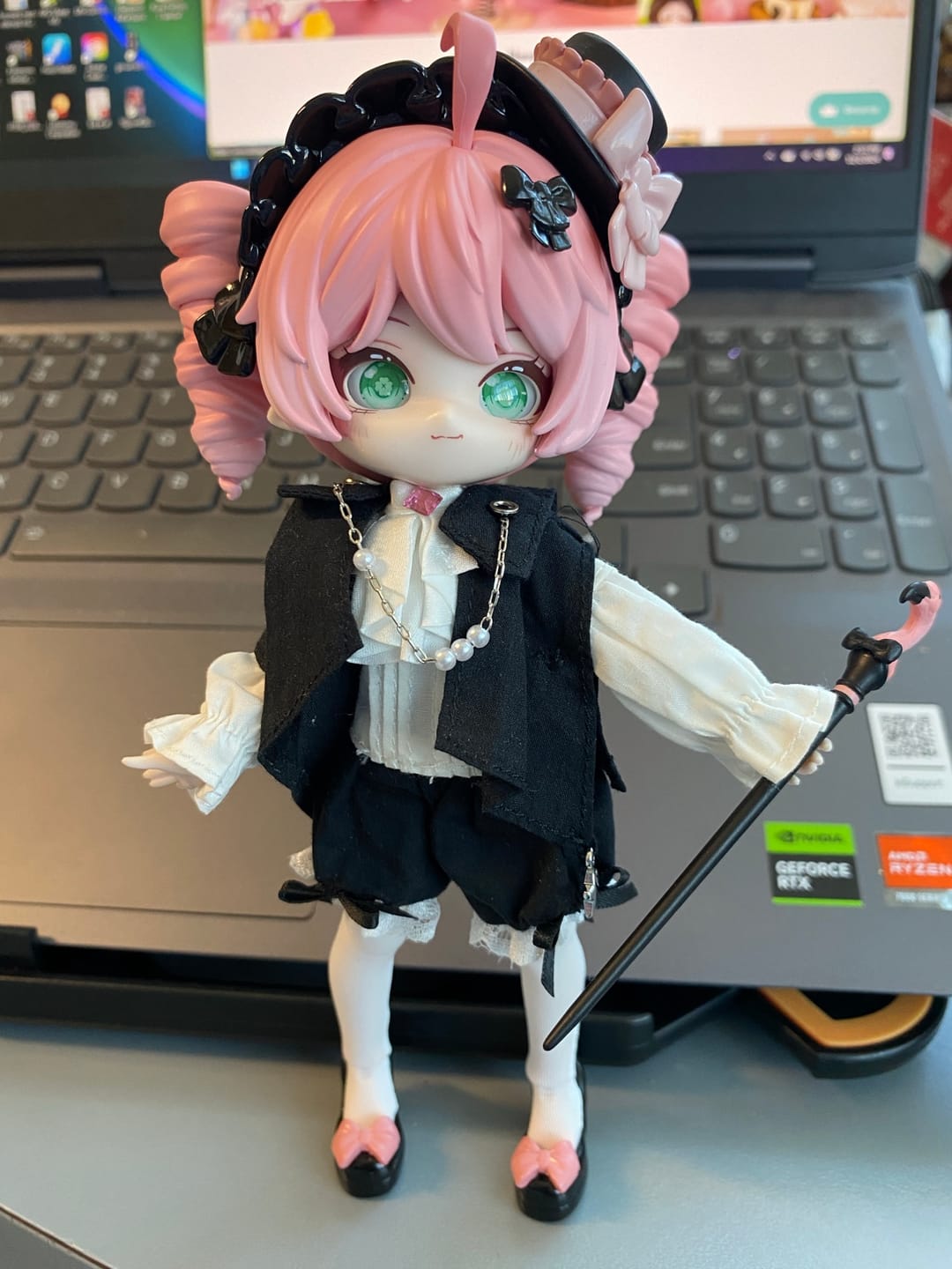 Customer photo review of Minty Series Flamingo Rossi Limited Action Figure
