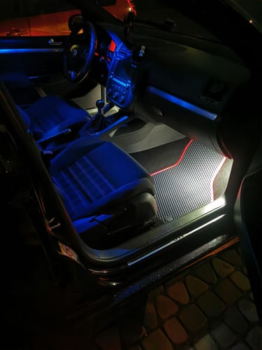 Customer photo review of Dywaniki samochodowe na zamówienie - Przód i tył