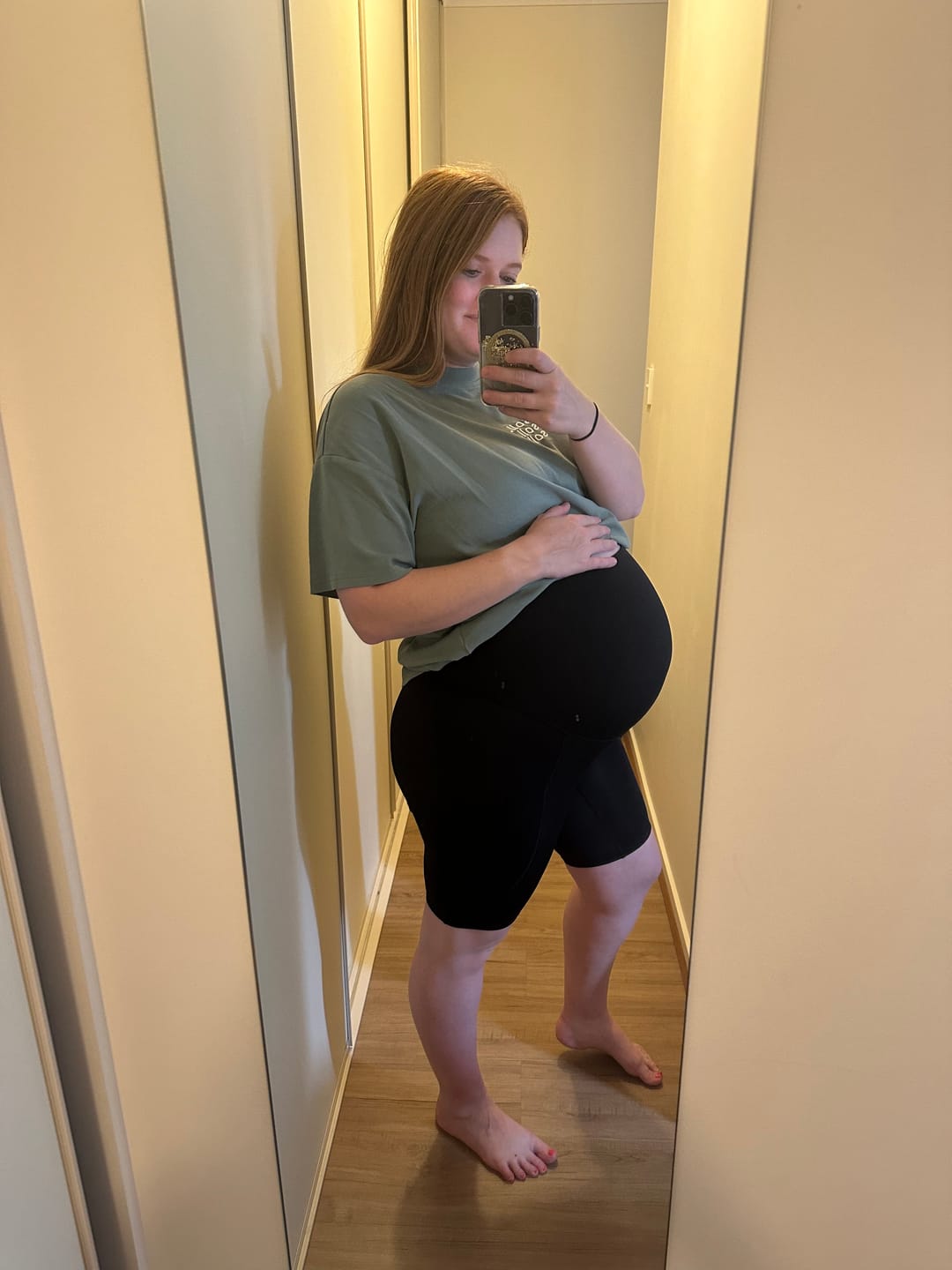 Customer photo review of pregnancy compression short
