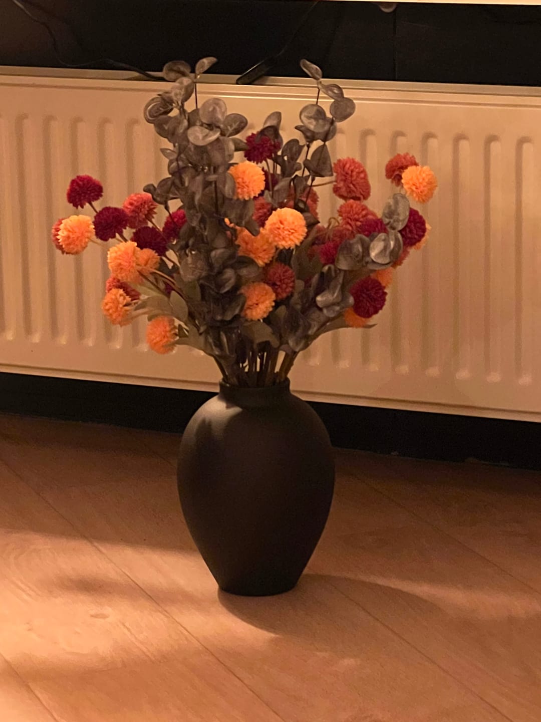 Customer photo review of Aura Vaas - Mat zwart