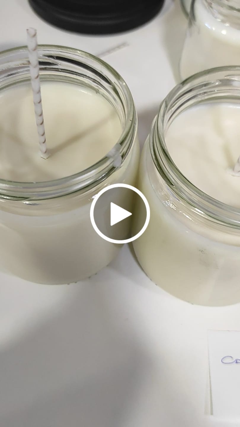 Customer video review of Fragancia LIRIC ESSENCE