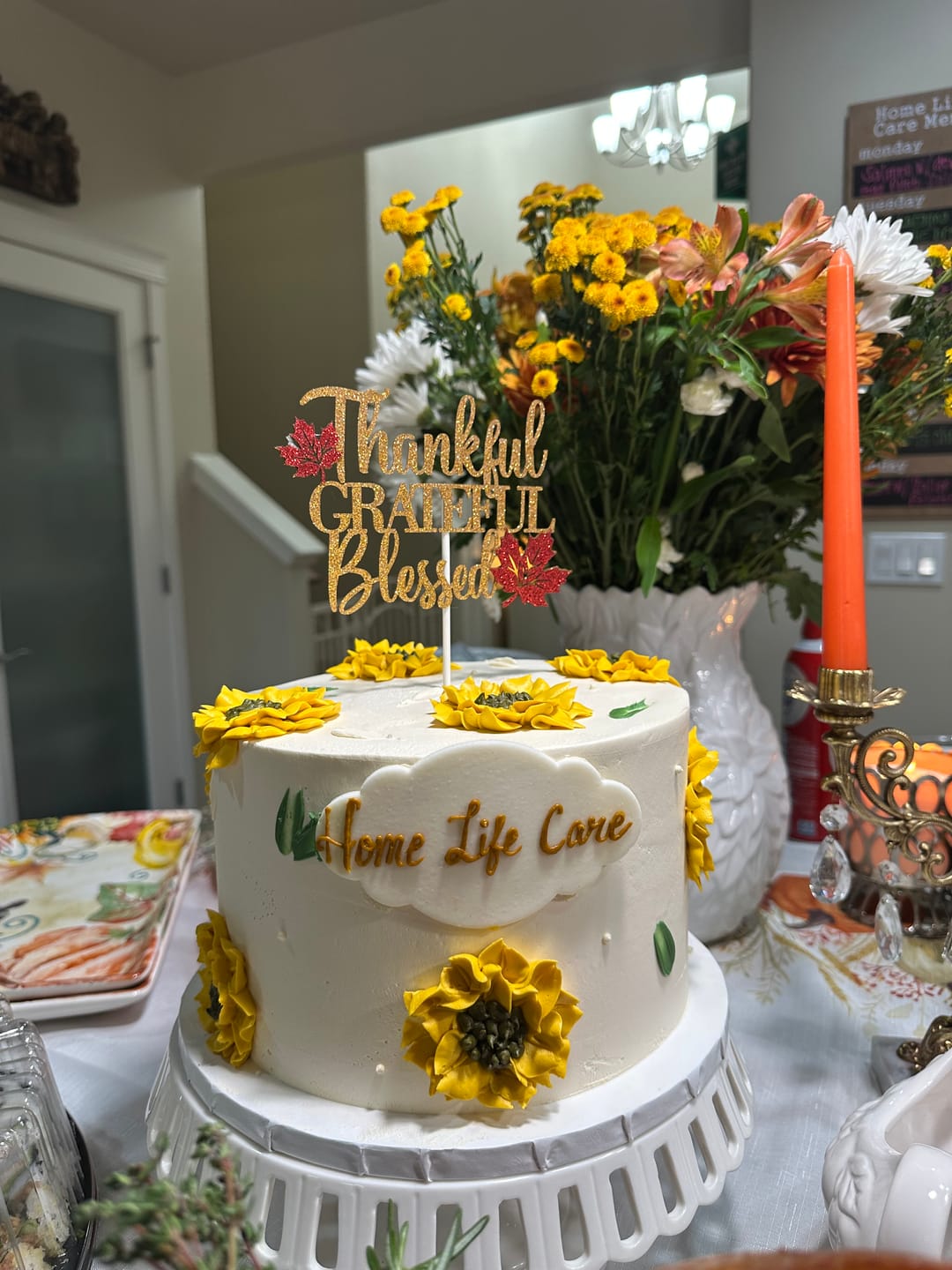 Customer photo review of Thanksgiving Sunflower Cake