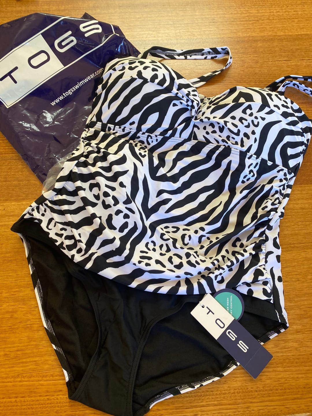 Customer photo review of Mara Bandeau One Piece Swimsuit
