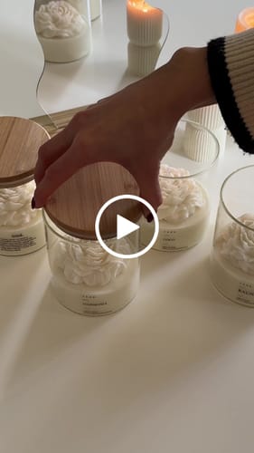 Customer video review of NIIMBOT B21 Pro Upgraded Photo Label Printer, 300dpi Thermal Label Sticker Printer