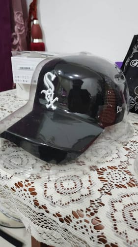 Customer photo review of 9FORTY A-Frame Trucker Chicago White Sox Black Snapback