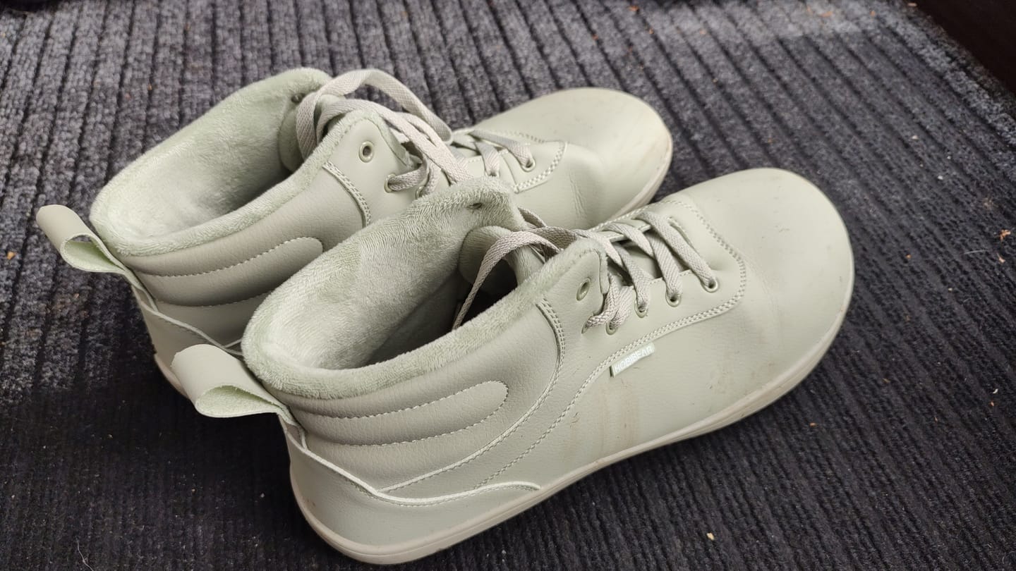 Customer photo review of Spruce - Winter Barefoot Shoes