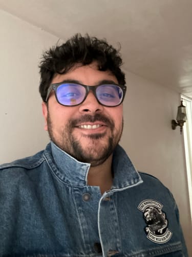 Customer photo review of Denim Dan – Classic Denim Jacket