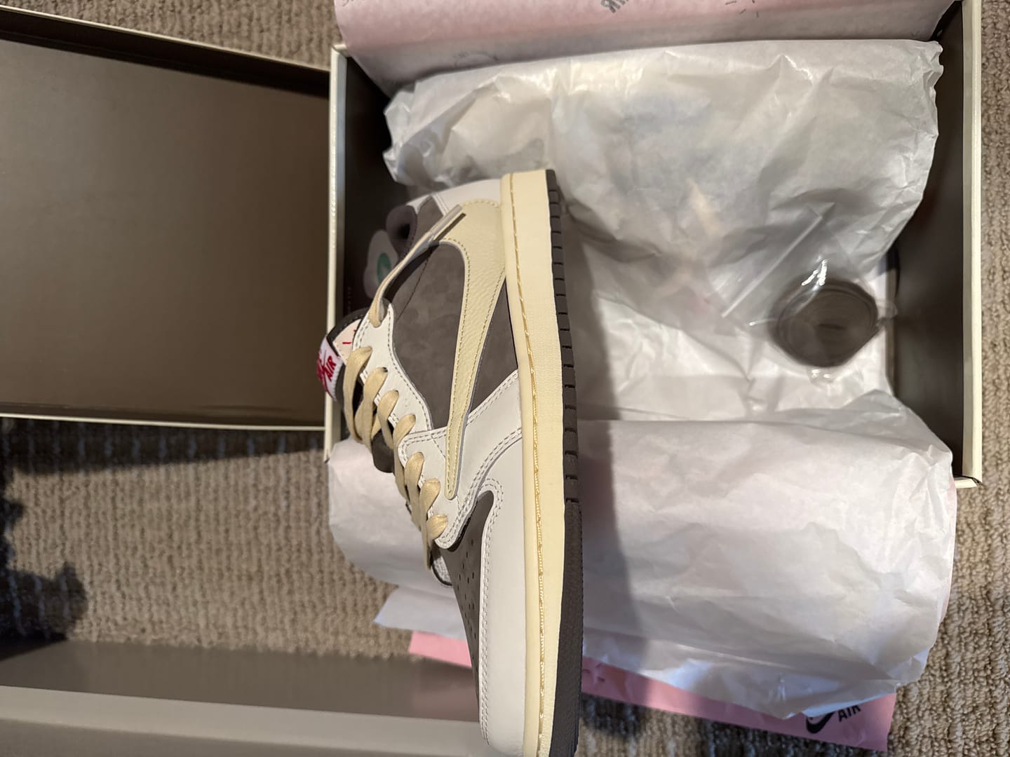 Keith M. review of Travis Scott x AJ1 Low OG 'Reverse Mocha'
