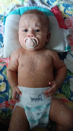 Customer photo review of AirDream Diapers
