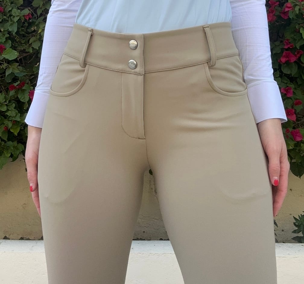 Customer photo review of Sculpt Zip Breech