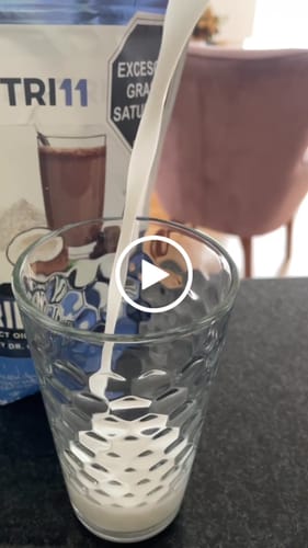 Customer video review of NutriBreakfast Chocolate
