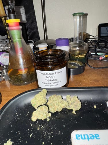 Customer photo review of Mochi