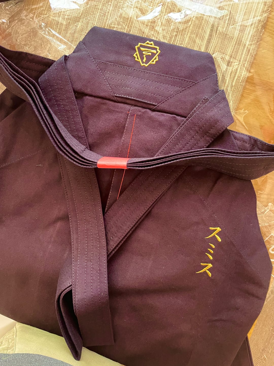 Customer photo review of ‘KURENAI' - Seiaizome Lightweight Kendogi & Cotton Pleat-Lock Kendo Hakama Uniform Set