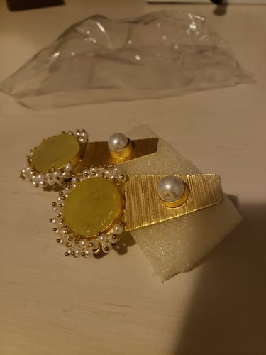 Customer photo review of Pyramid Gold in Pearl