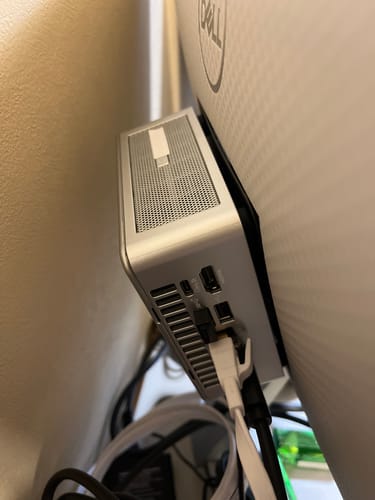 Customer photo review of GEEKOM NUC AE8 ミニPC AMD Ryzen R7-8845HS/R9-8945HS