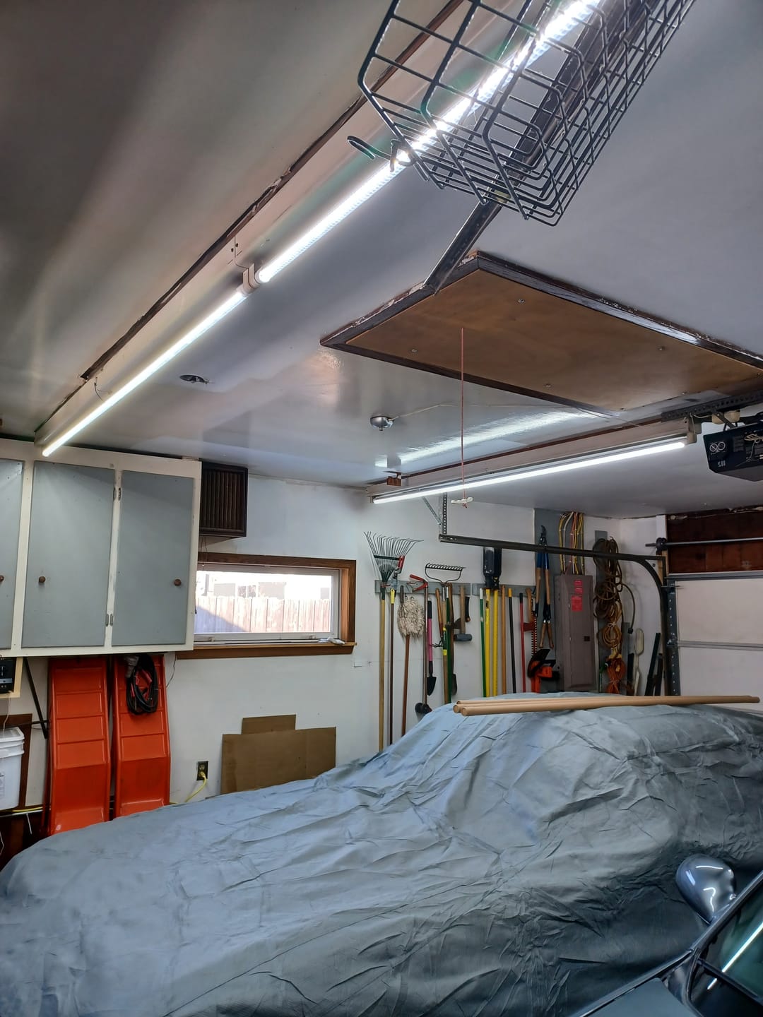 Customer photo review of 8ft 40W LED Tube - R17D Base - High Output Base - Bypass - (ETL)