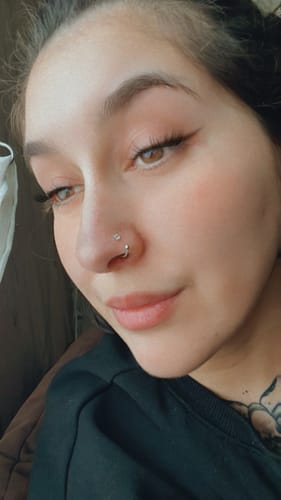 Customer photo review of Louise - petite pierre