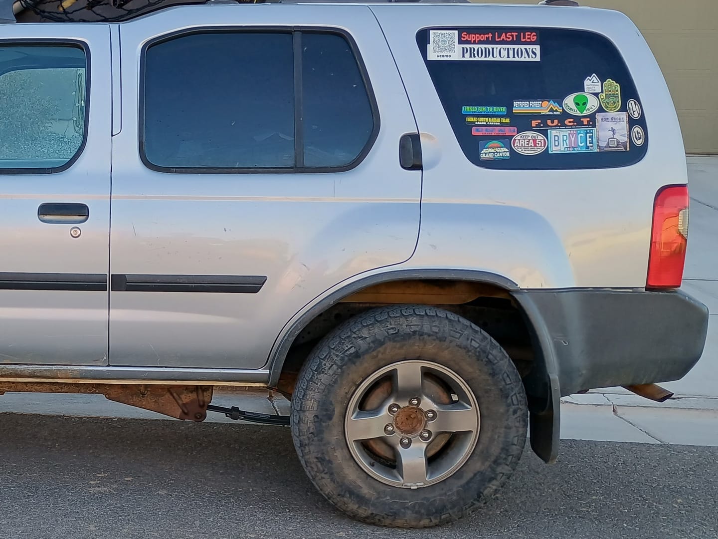 Customer photo review of 2002-2004 Nissan Xterra With 6 Cylinder Engine Rear Leaf Spring 69-275