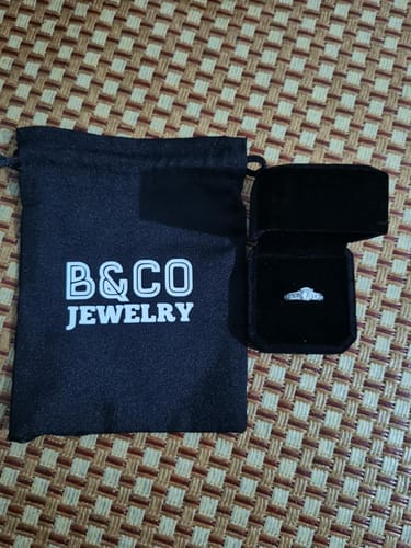 Customer photo review of 1ct Sintra Engagement Ring