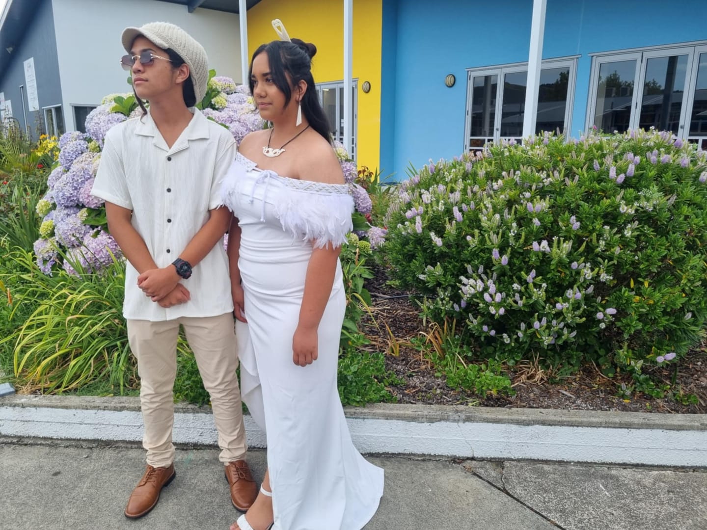 Customer photo review of Beautiful White Wedding Korowai Cape