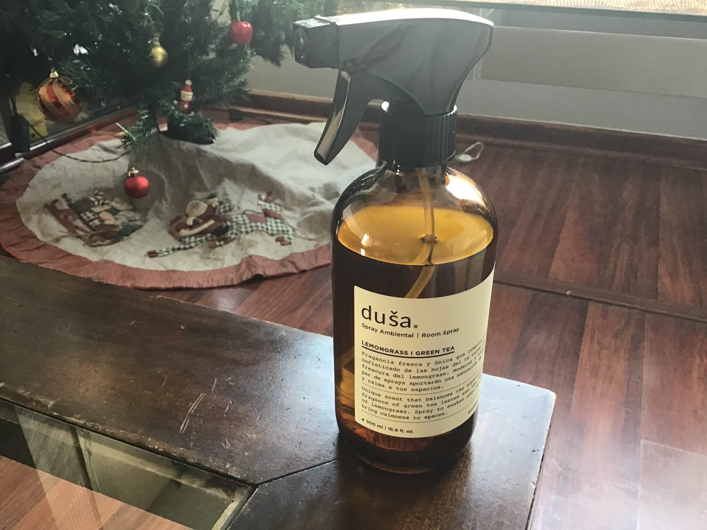 Customer photo review of Lemongrass I Green Tea -Aromatizante en Spray |  Para Telas y Ropa de Cama | Eliminador de olores en Spray - 500ml