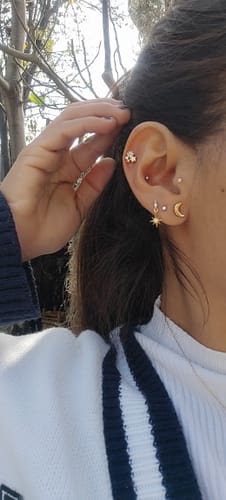 Customer photo review of Piercing Mini Diamante