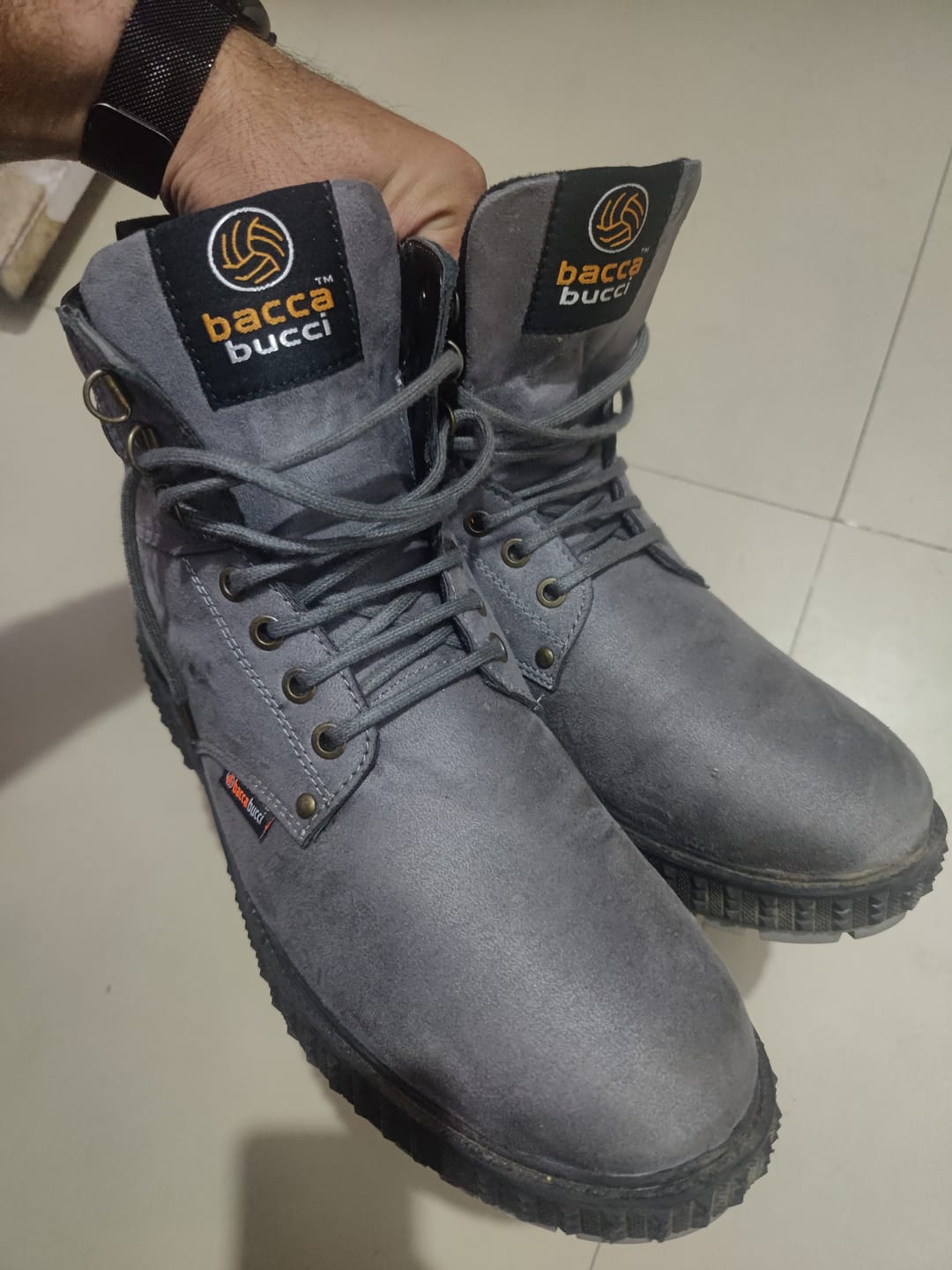 Customer photo review of Bacca Bucci Scott