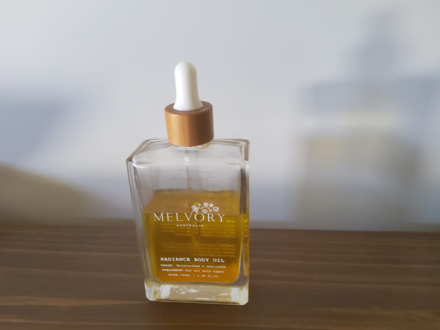Customer photo review of Radiance Body Oil (Skin Firming)
