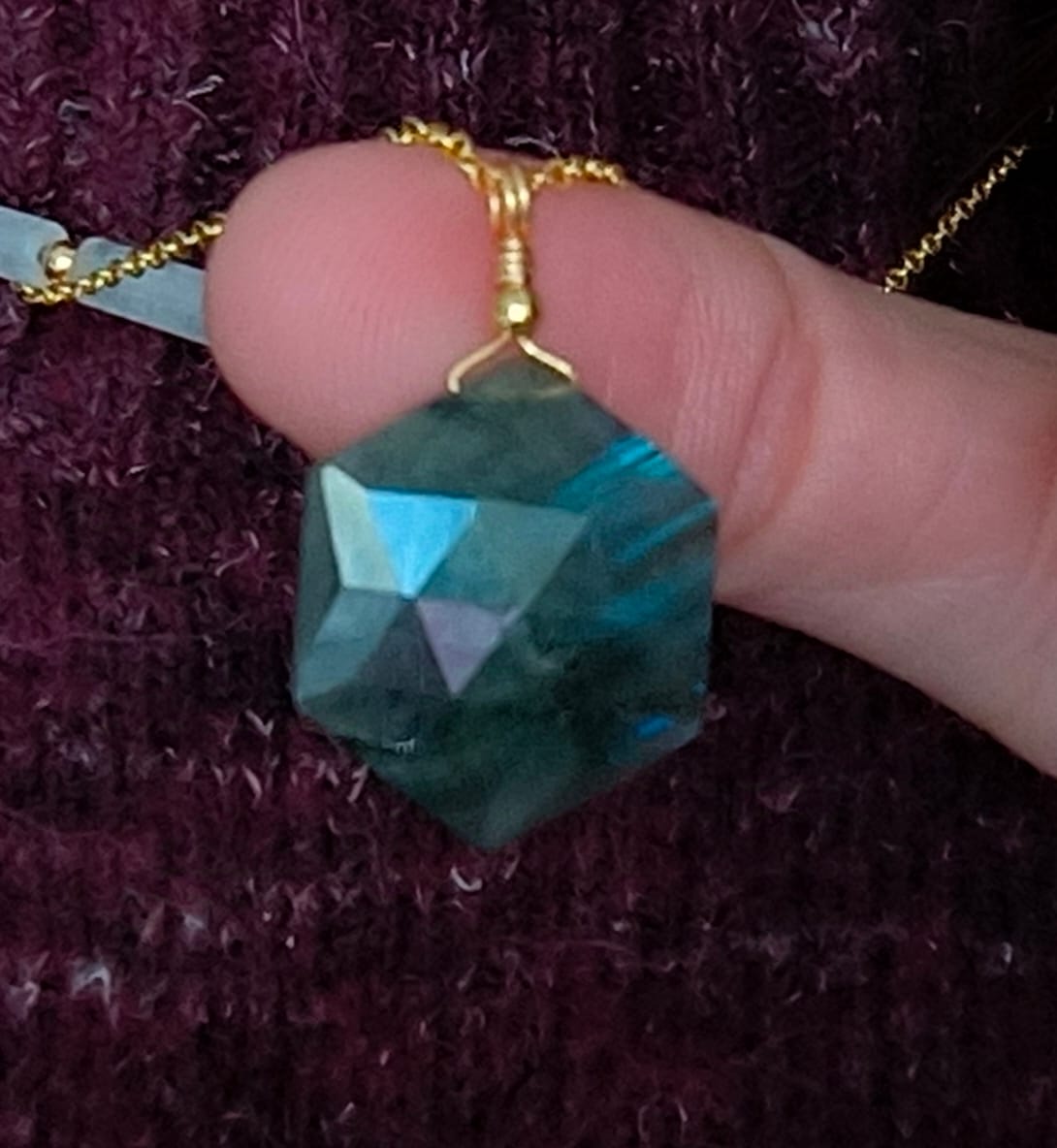 Customer photo review of Collier labradorite sacré