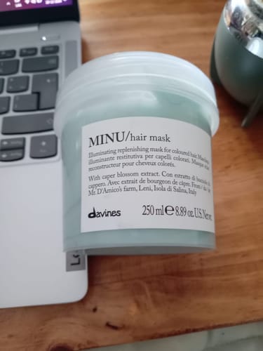 Customer photo review of Máscara Essential Minu Davines