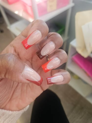 Customer photo review of XCOATTIPS® French - Long Square Red Pastel Tips